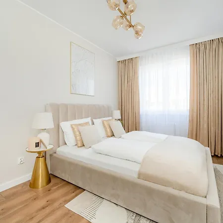 Piekny Wichrowa - 2 Sypialnie Free Garage By Renters