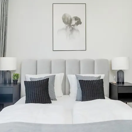 Lägenhet Piekny Wichrowa - 2 Sypialnie Free Garage By Renters Wrocław