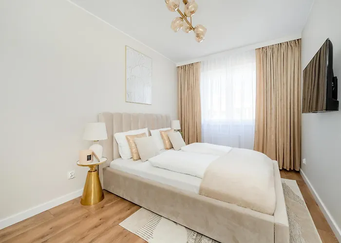 Piekny Wichrowa - 2 Sypialnie Free Garage By Renters