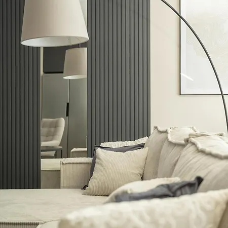 Piekny Wichrowa - 2 Sypialnie Free Garage By Renters Vratislav