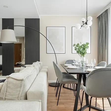 Piekny Wichrowa - 2 Sypialnie Free Garage By Renters Apartmán